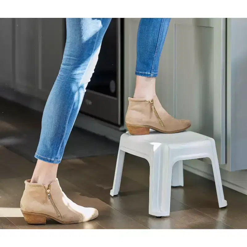Gracious Living Single Step Stool, Small Step Stool, 9 1/2 Inches, White